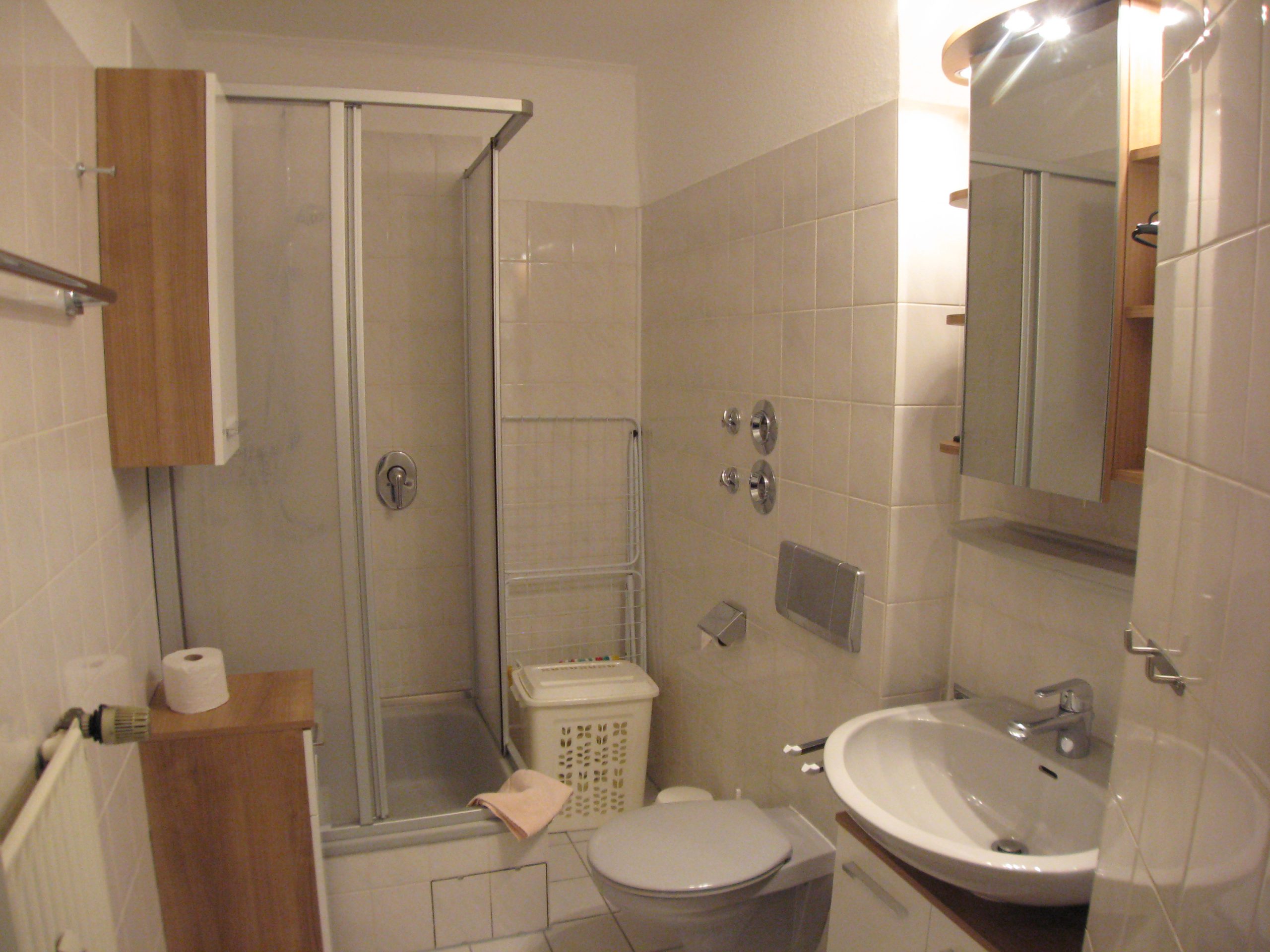 PAS-3.20-Badezimmer-3 voll eingerichtetes Einraum-Appartement