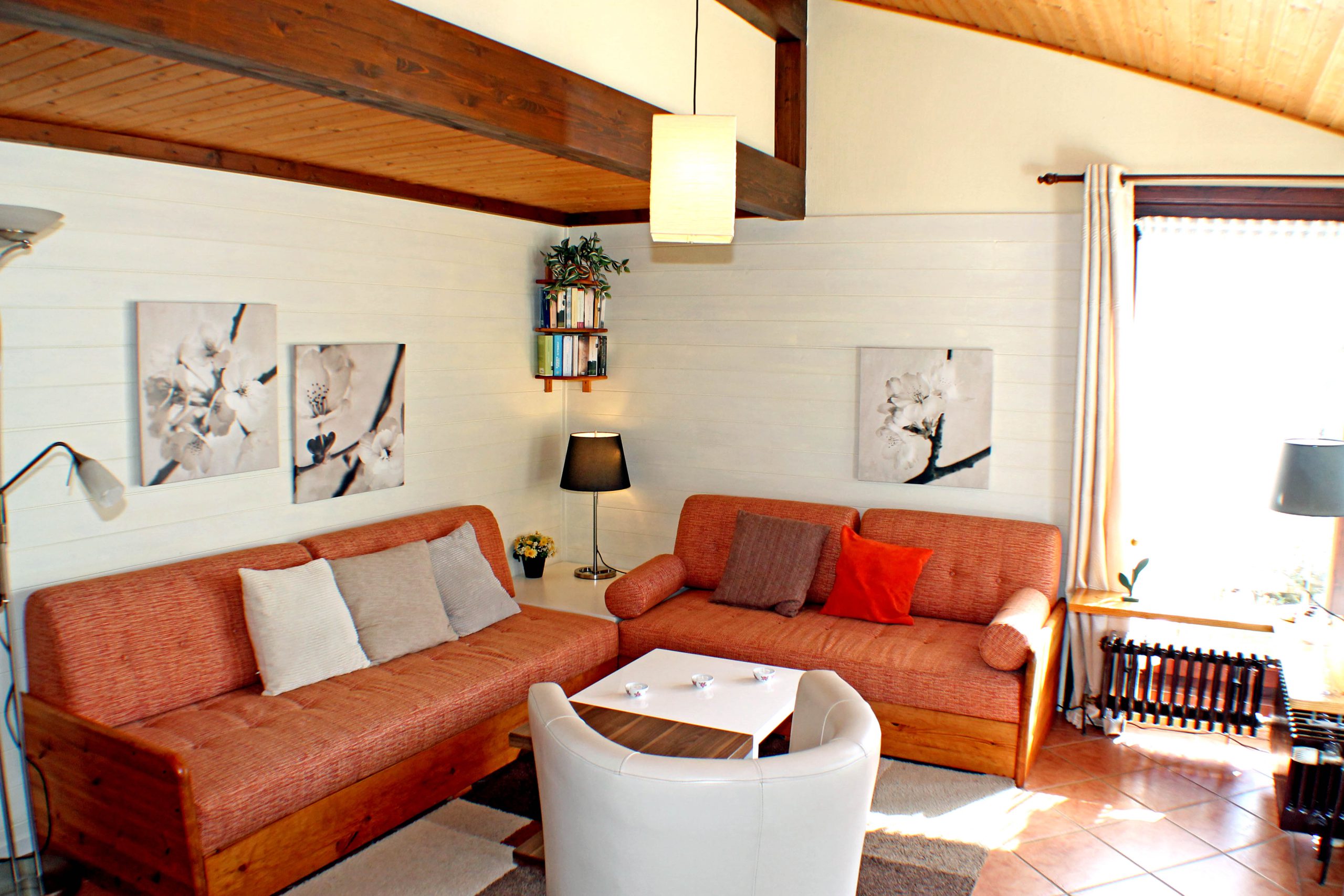 OFI-18-Wohnzimmer Uriges Ferienhaus mit 2 Schlafzimmern