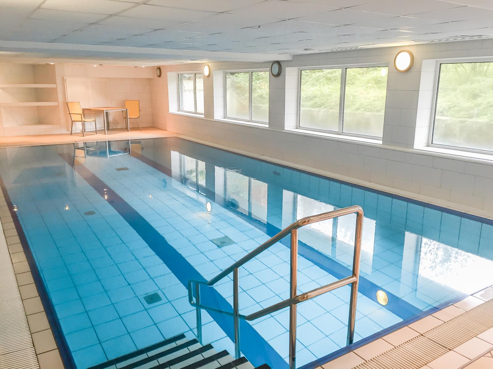 Nordsee-Cuxhaven-Residenz-Passat-Schwimmbad PAS 1.05: Frühstück mit Seeblick? Strandnahe 2 Zimmer Wohnung in Cuxhaven