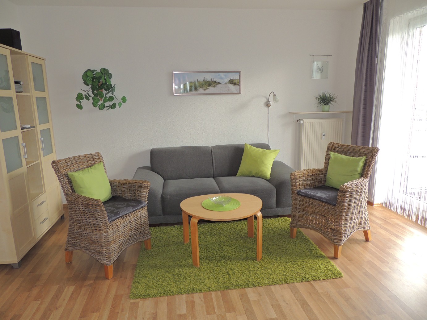 2 RDH 2.05: Wohnung mit 2 Schlafzimmer im Reetdachhaus 2 in Burhave