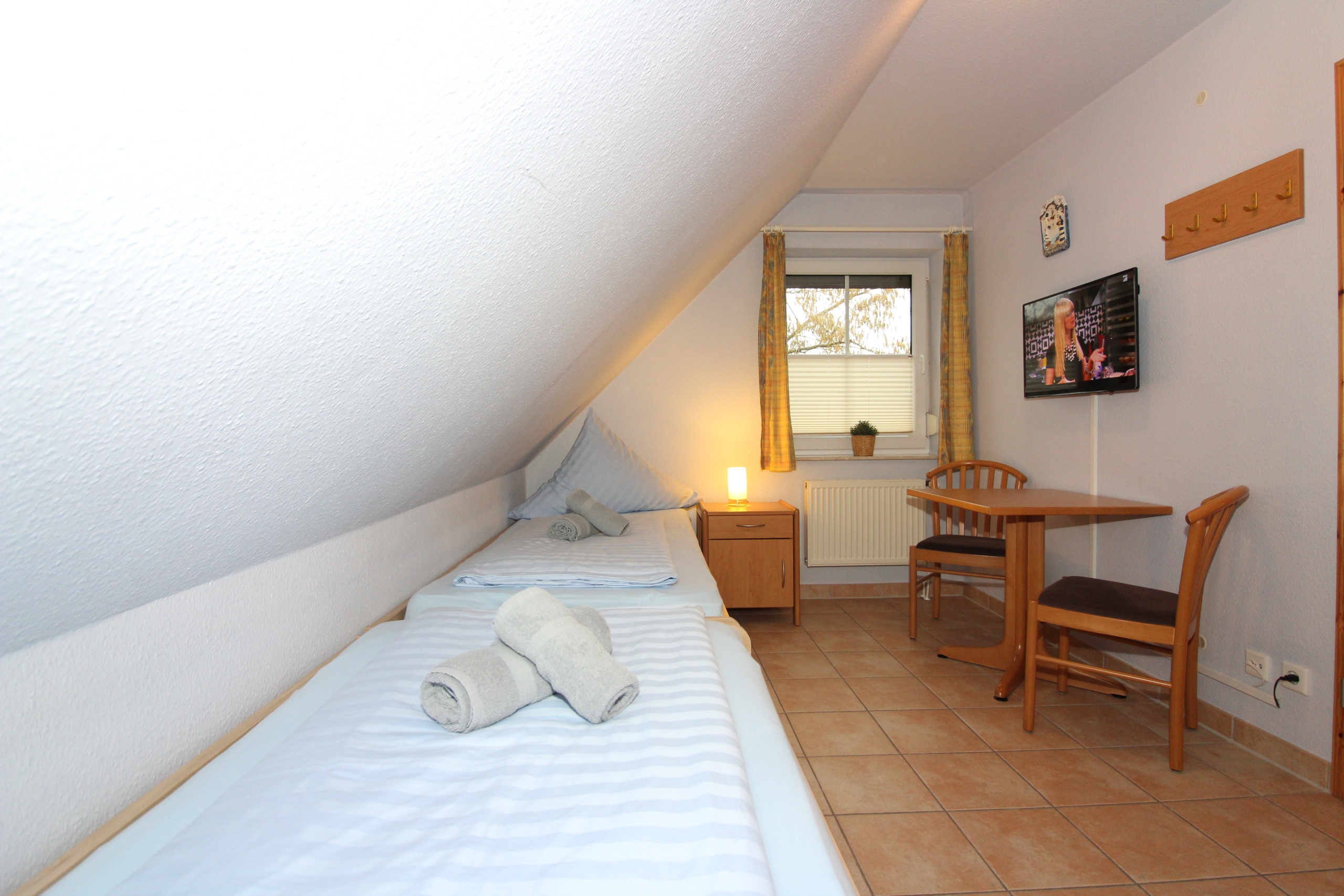 6 BUH 81: Reihenendhaus mit 3 Schlafzimmern am Rande des Seepark Burhave