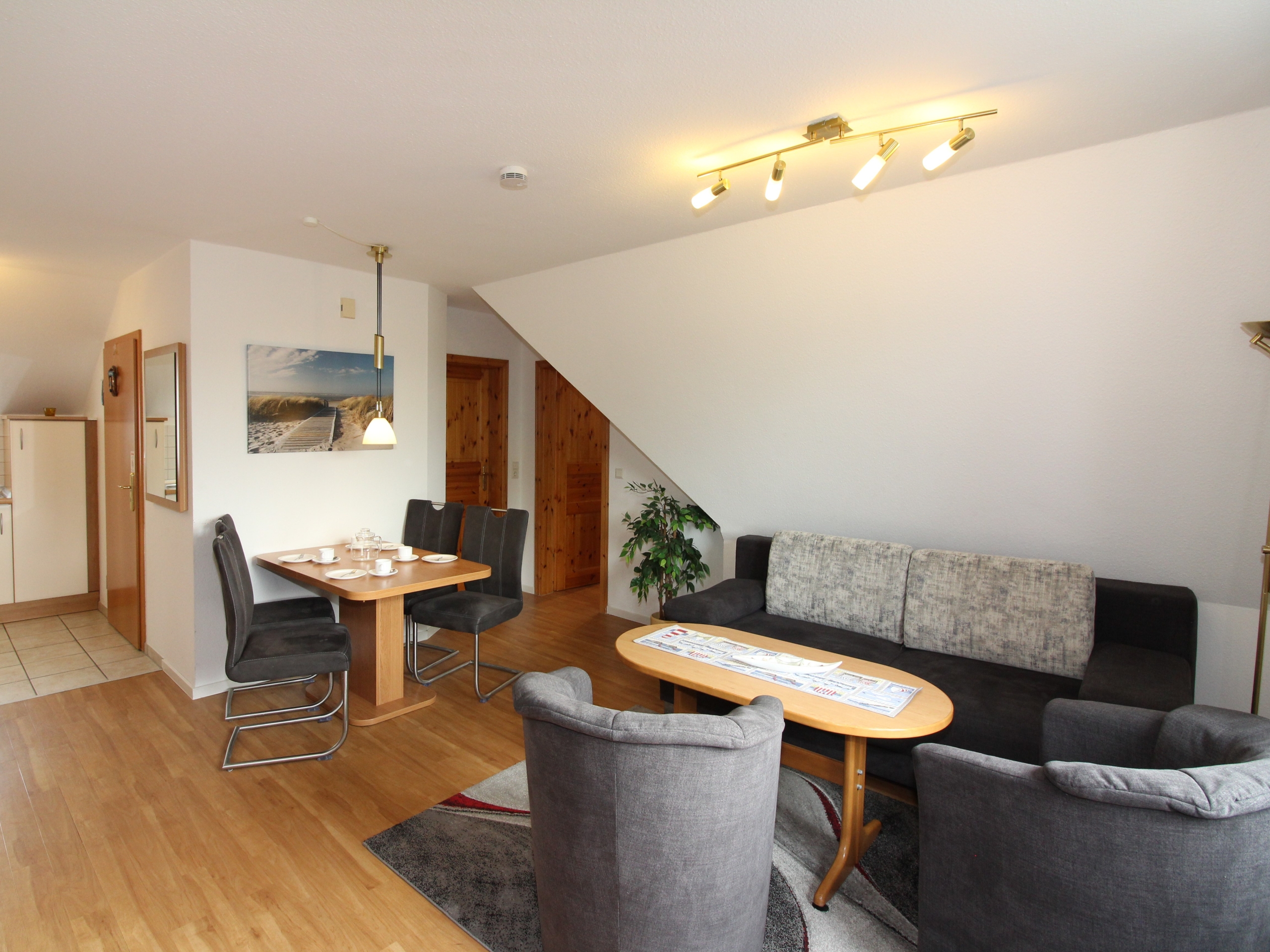 3 RDH 1.03: Wohnung mit 2 Schlafzimmern im Dachgeschoss